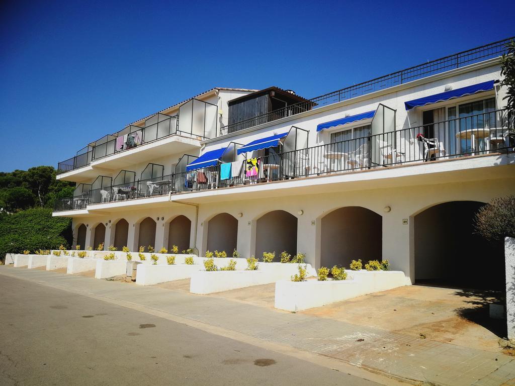 Apartamentos Torrevella L'Estartit Habitación foto